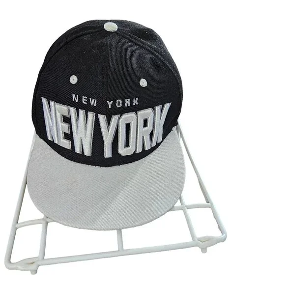 New York Snapback Cap By T&T - Picture 1 of 4